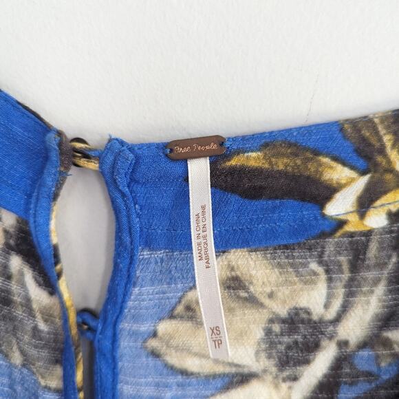 Free People All the Right Ruffles Playsuit Royal Blue Floral Mini Romper XS - Picture 5 of 8